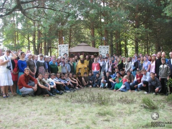 На Волині православну молодь вчили протистояти сектам. ФОТО